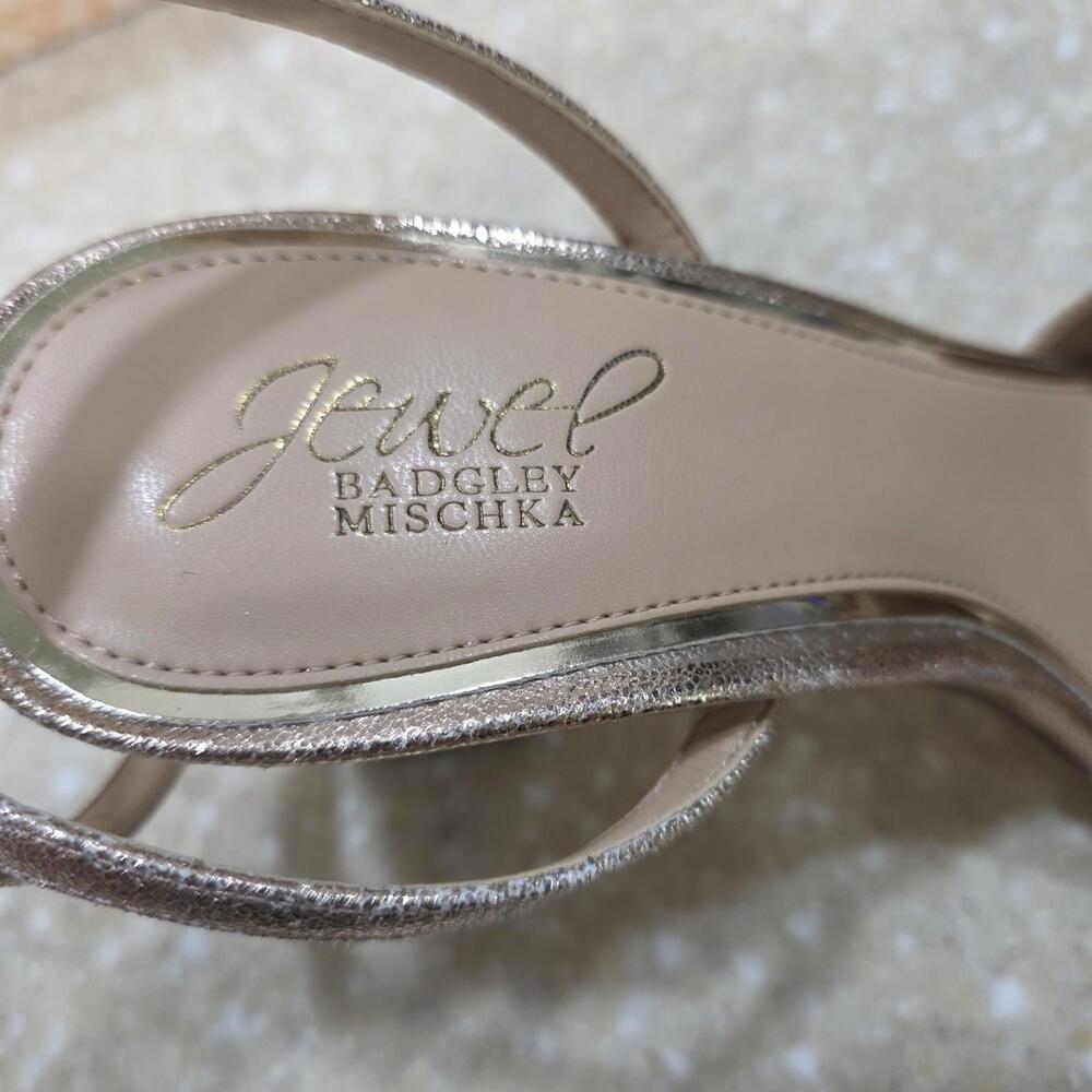 Jewel Badgley Mischka Women's Hattie Ankle Strap Sandal Rose Gold Women's Size 8 - Picture 8 of 9